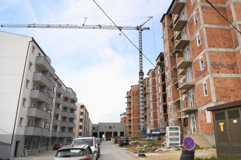 Beograd 19.04.2022. bespravna gradnja, divlja gradnja, zgrada, zgrade, gradilište, nelegalna gradnja Mirijevo Ulica Vlastimira Djuze Stoiljkovica, Braća Stajić Foto: Goran Srdanov/ Nova.rs