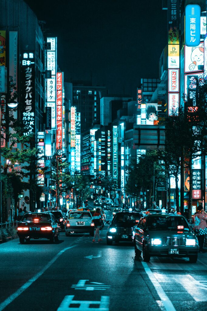 1747914742-derch-4CMq1GxDSPA-unsplash-682x1024.jpg