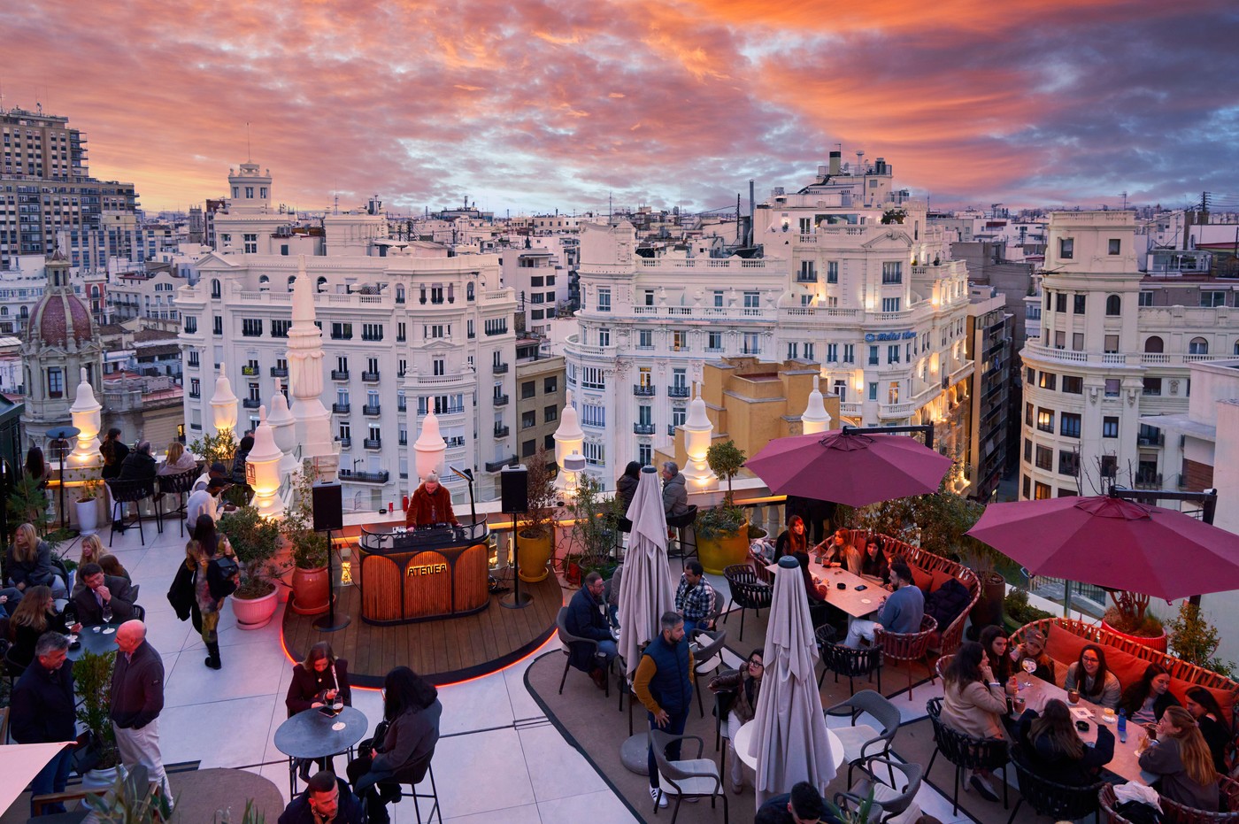 Image: 981025708, License: Rights-managed, Restrictions: , Model Release: no, Credit line: Javier LARREA / Alamy / Profimedia