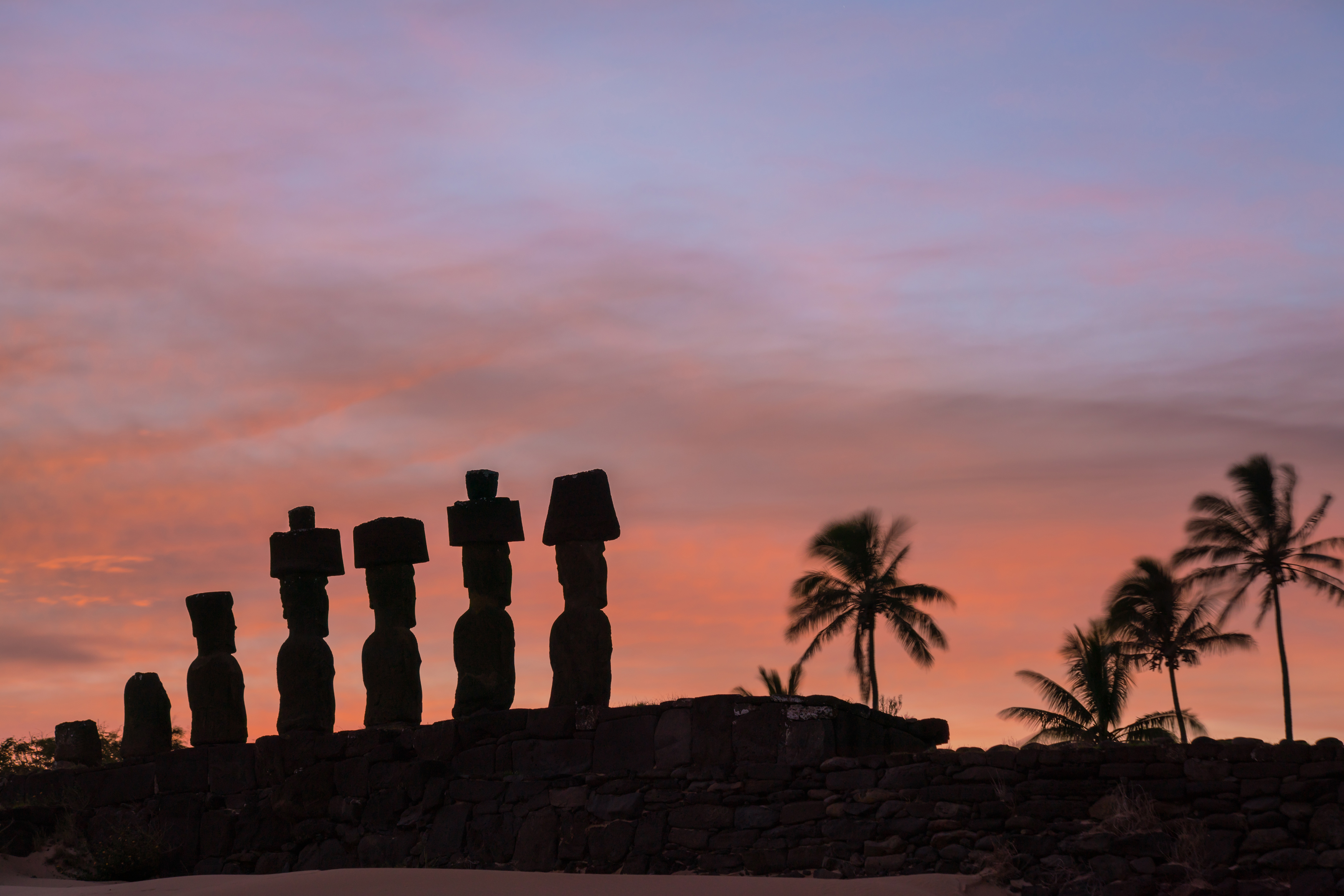Moais at Anakena beach in Easter Island Chile,Image: 630481945, License: Royalty-free, Restrictions: , Model Release: no, Credit line: Wasin Pummarin / Panthermedia / Profimedia