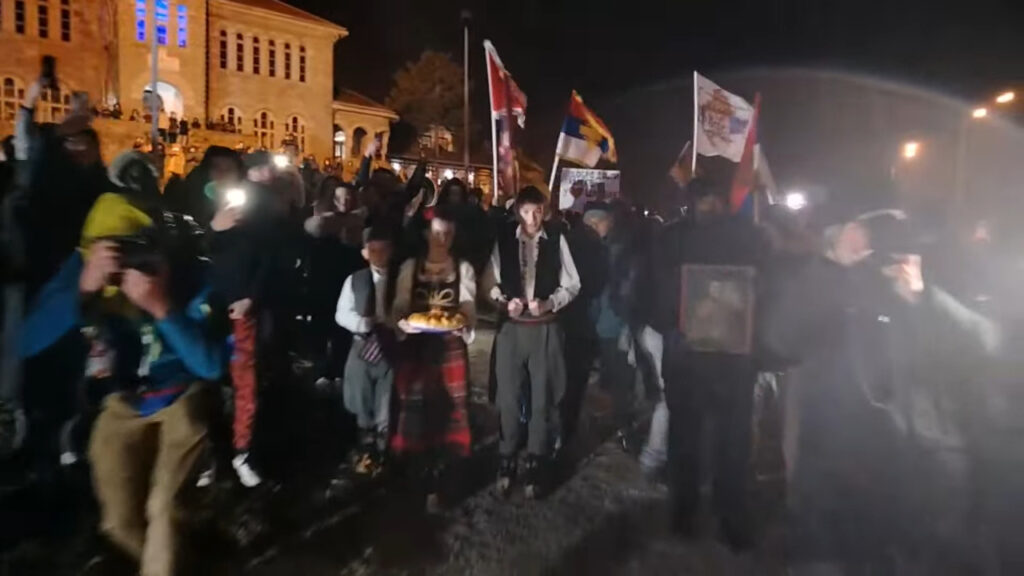 Orašac. Studenti iz Beograda nastavili put ka Kragujevcu Foto:Politicki Globus Srbije