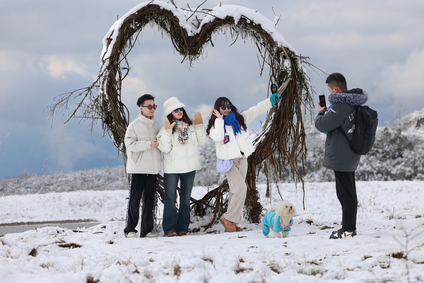 (SichuanMosaics)CHINA SICHUAN ICE&amp;SNOW TOURISM(CN)