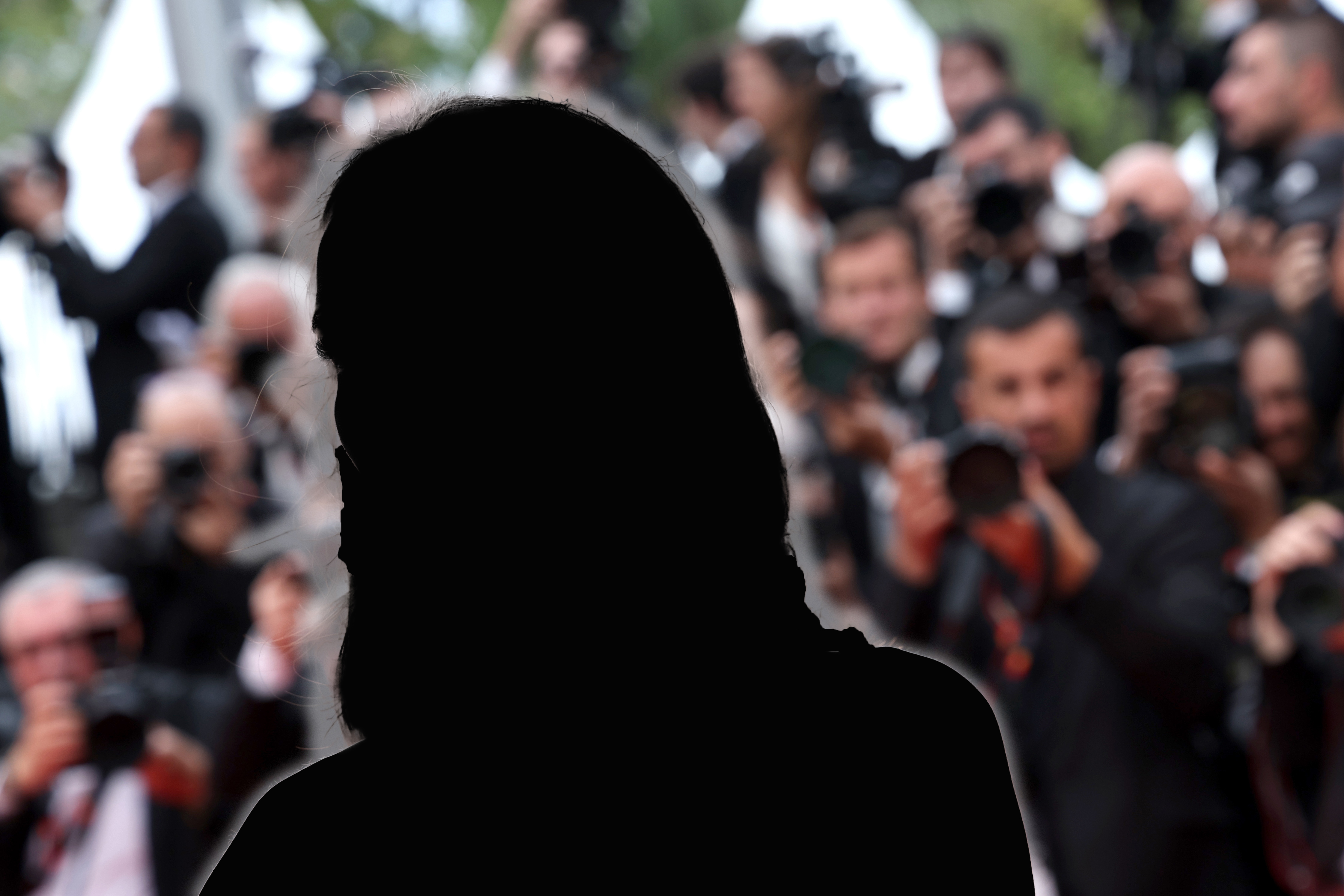 Natali Portman silueta  The Zone of Interest - Premiere - 76th Cannes Film Festival