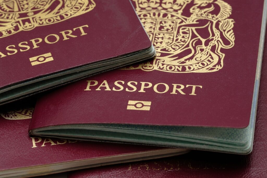 Pile of UK Passports,Image: 34075299, License: Rights-managed, Restrictions: , Model Release: no, Credit line: Mark Salter / Alamy / Alamy / Profimedia