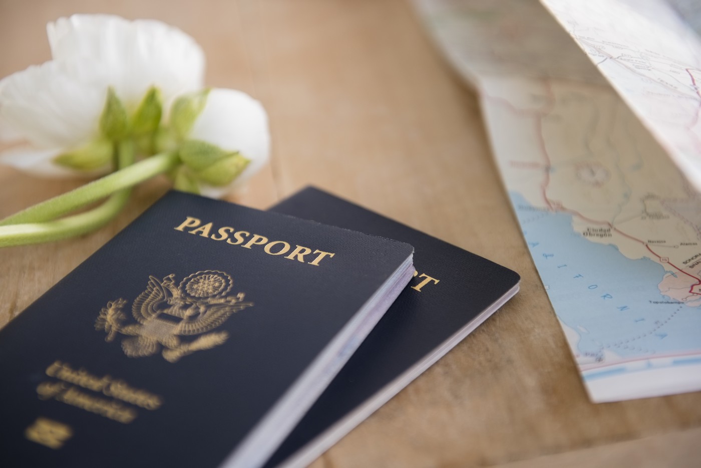 Image: 372677146, License: Royalty-free, Restrictions: , Model Release: no, Credit line: Jamie Grill / Tetra Images / Profimedia