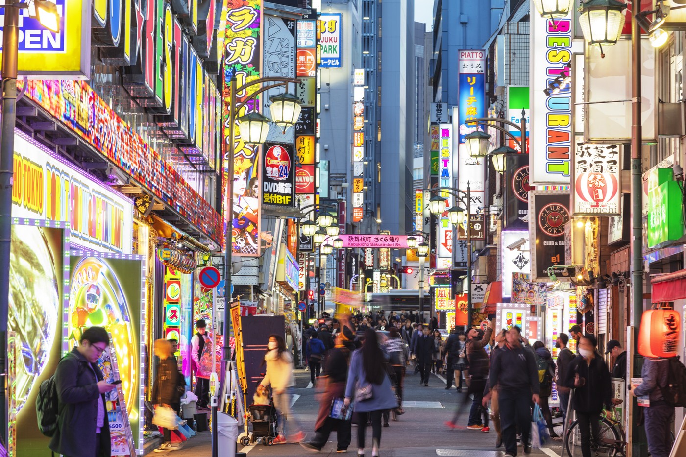 Kabukicho neon lit street, Shinjuku, Tokyo, Japan, Asia,Image: 468674305, License: Rights-managed, Restrictions: , Model Release: no, Credit line: Christian Kober / robertharding / Profimedia