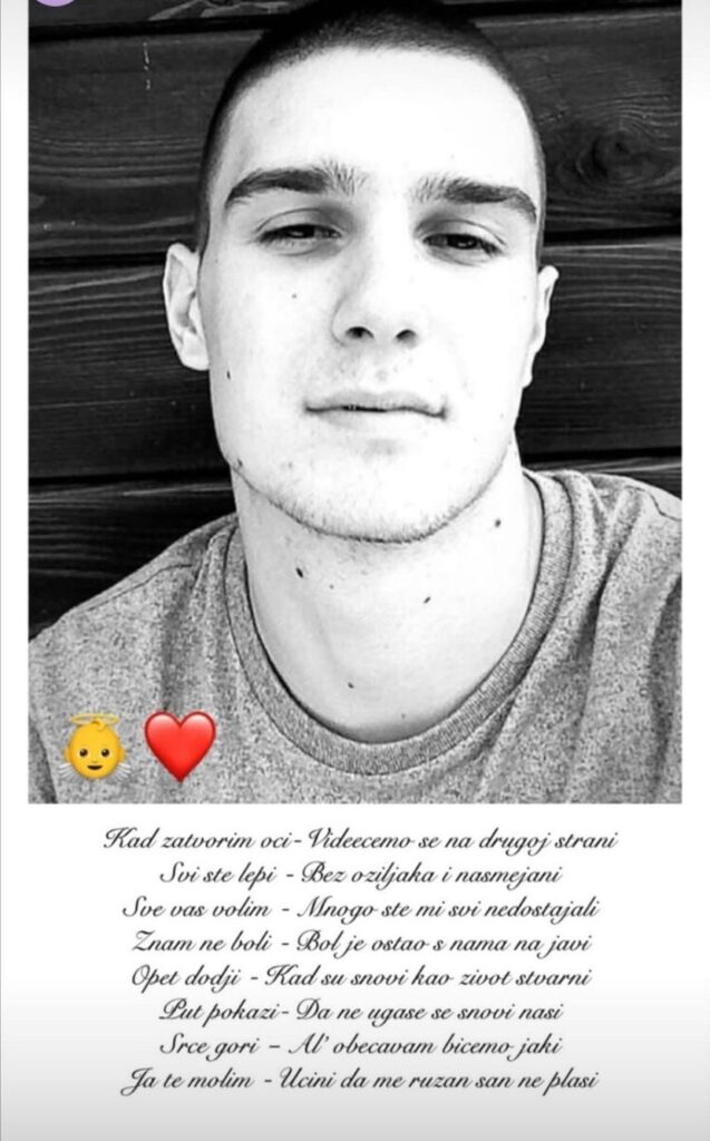 Duško Rajić (19) iz Novih Banovaca izgubio je bitku za život pre 6 godina, nakon što je krvnički izubijan pajserom na Božić, u blizini Osnovne škole „Svetislav Golubović Mitraljeta“. Tragedija se dogodila 7. januara 2019. u beogradskom naselju Batajnica.