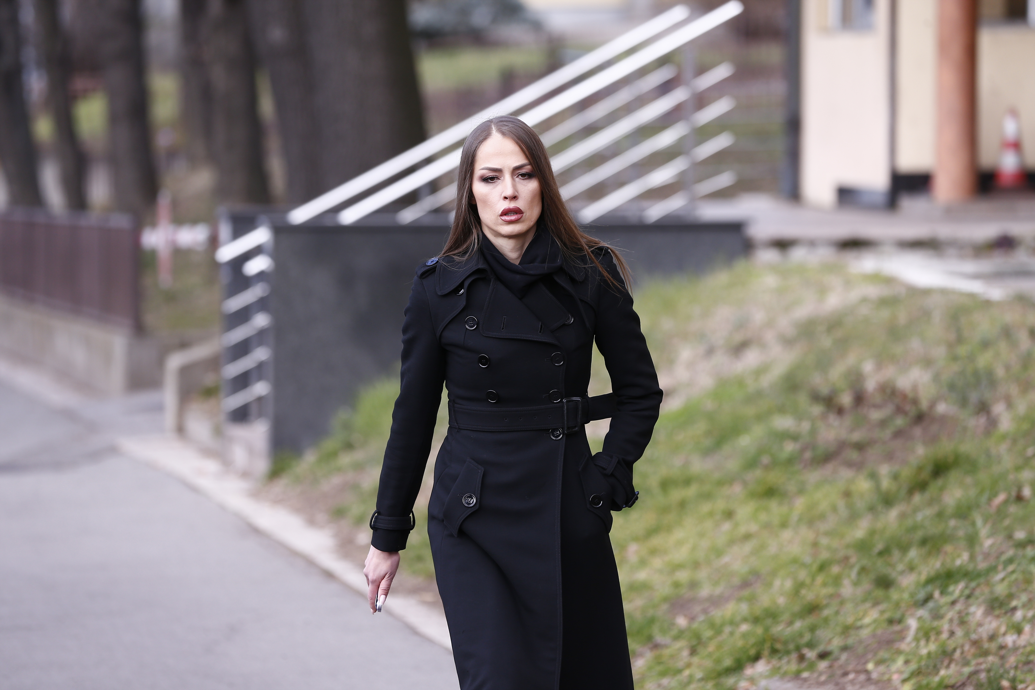 The trial of Dijana Hrkalovic, Dejan Milenkovic and Milorad Susnjic continued in the Special Court in Belgrade.U Specijalnom sudu u Beogradu nastavljeno je sudjenje Dijani Hrkalovic, Dejanu Milenkovicu i Miloradu Susnjicu.