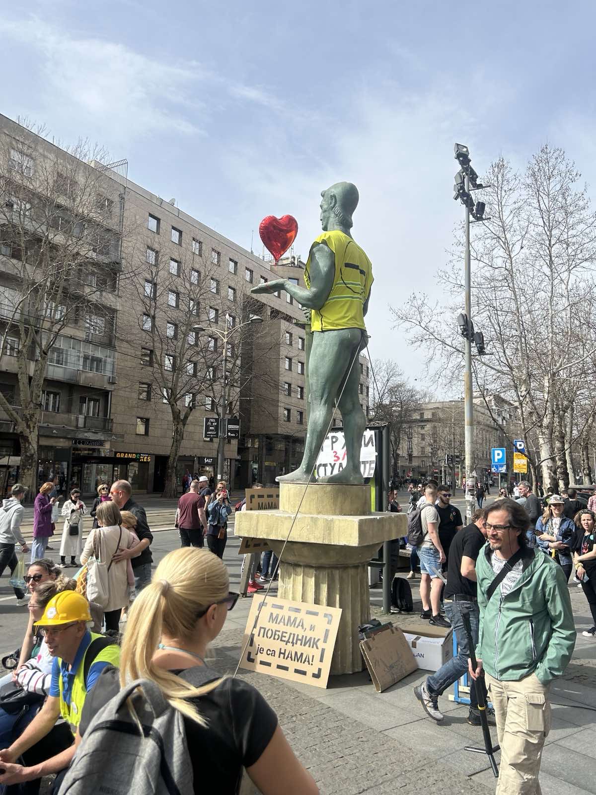 Pobednik, instalacija Andreja Josifovskog Foto: Nova.rs