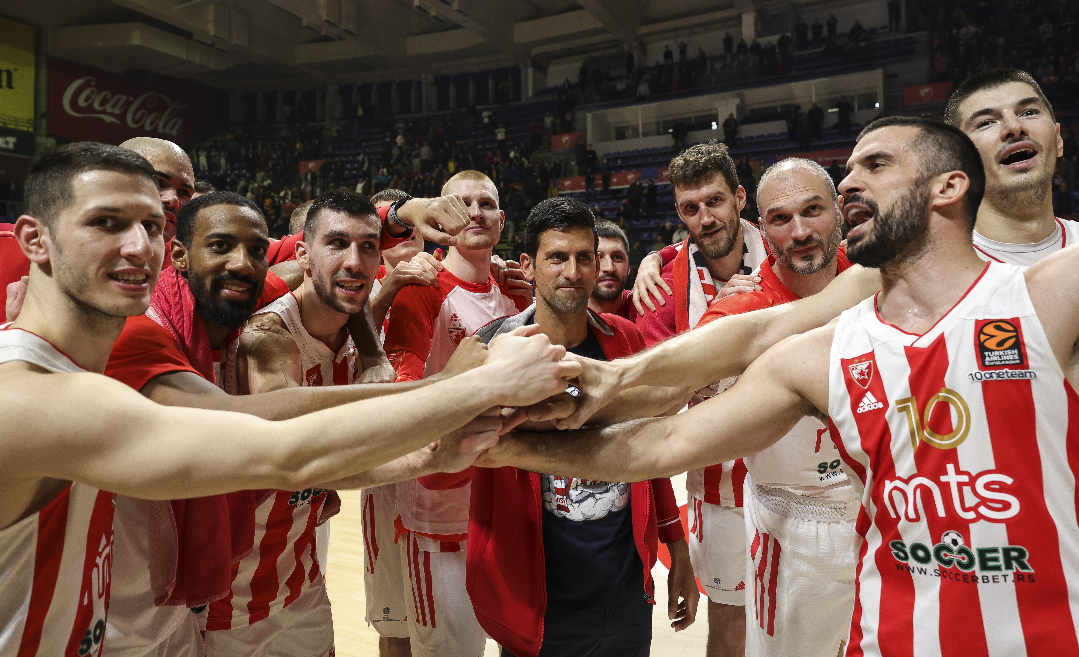 Crvena Zvezda v Maccabi Playtika Tel Aviv-Euroleague 2021/22