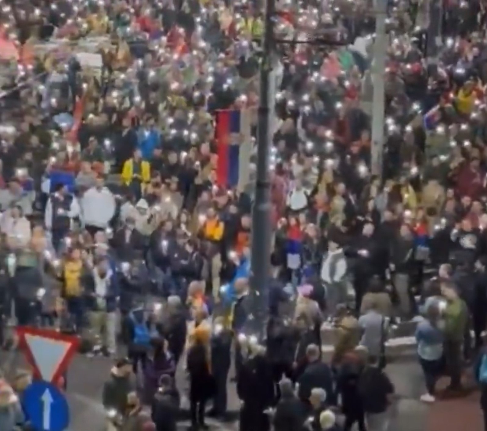 Zvučni udar, zvučni top, protest 15. za 15,Protest "15 za 15"