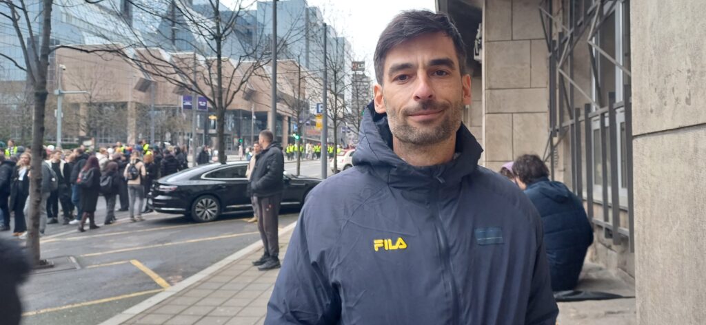 Milorad Bajić doživeo povredu u subotu na protestu, noć proveo na Urgentnom