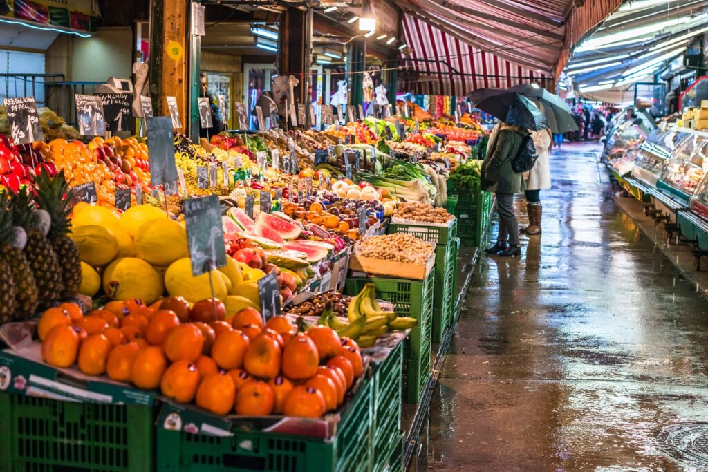 Fruit and vegetables on display at Naschmarkt open food market in Vienna, Austria, Europe,Image: 468668084, License: Rights-managed, Restrictions: , Model Release: no, Credit line: Andrew Michael / robertharding / Profimedia