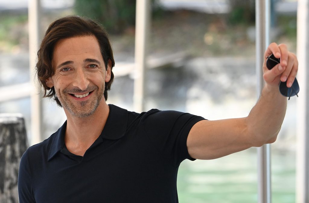 epa10169698 US actor Adrien Brody arrives at the Lido Beach for the Venice International Film Festival, in Venice, Italy, 08 September 2022. The 79th edition of the Venice Film Festival runs from 31 August to 10 September 2022.  EPA-EFE/ETTORE FERRARI