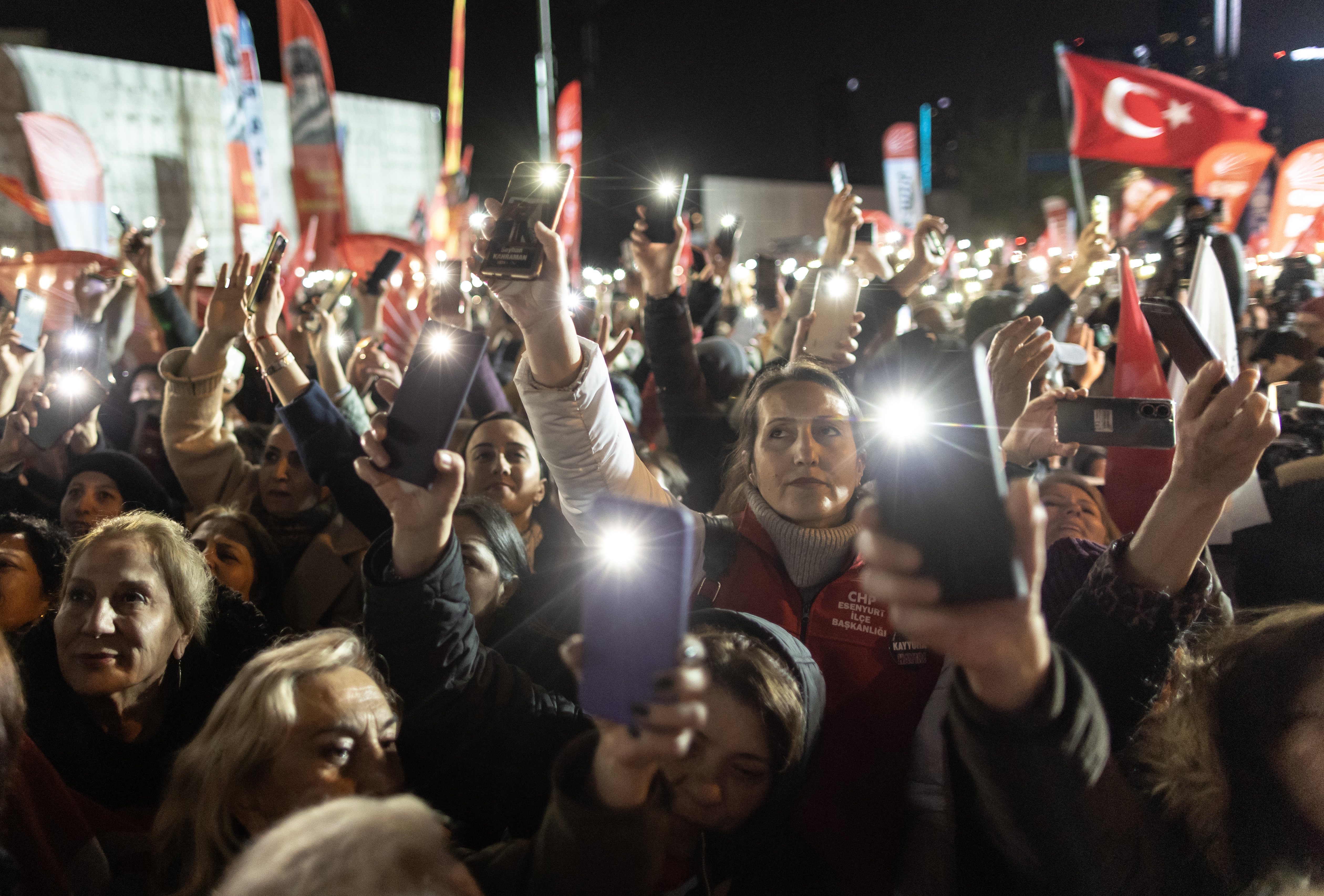 Turkey's opposition rallies in Istanbul against the detention of Mayor Imamoglu