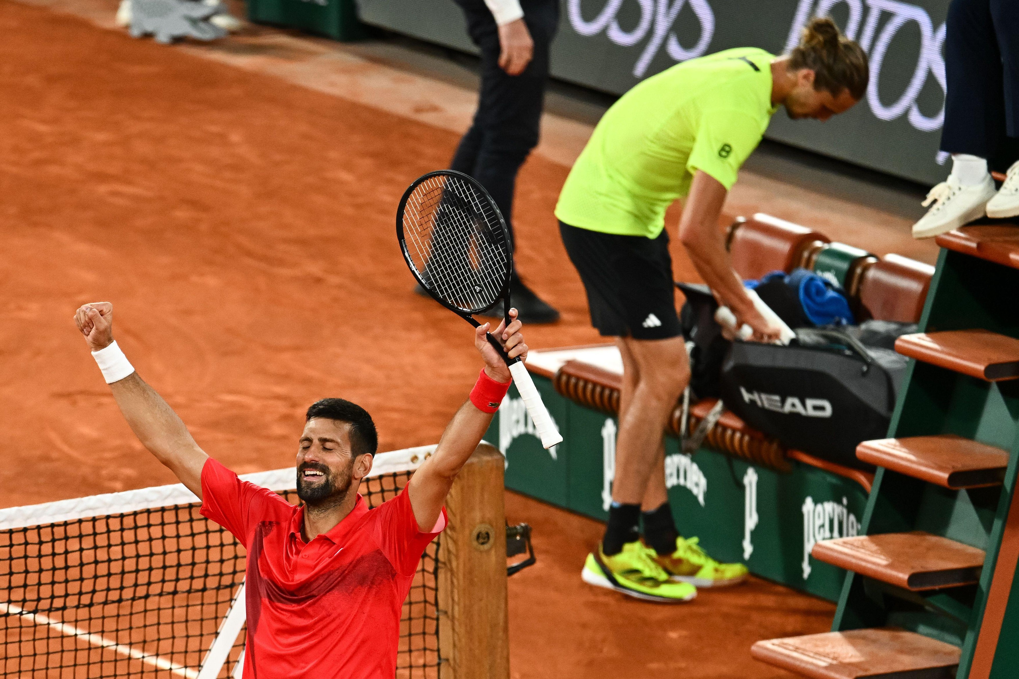 Paris, France. 04th June, 2025. Novak Djokovic (SRB) qualifies for the semi-finals of the Grand Slam tournament, by winning against Alexander Zverev (GER), on the Philippe Chatrier court, in Paris, on June 4, 2025, at the Roland-Garros stadium, - 04/06/20