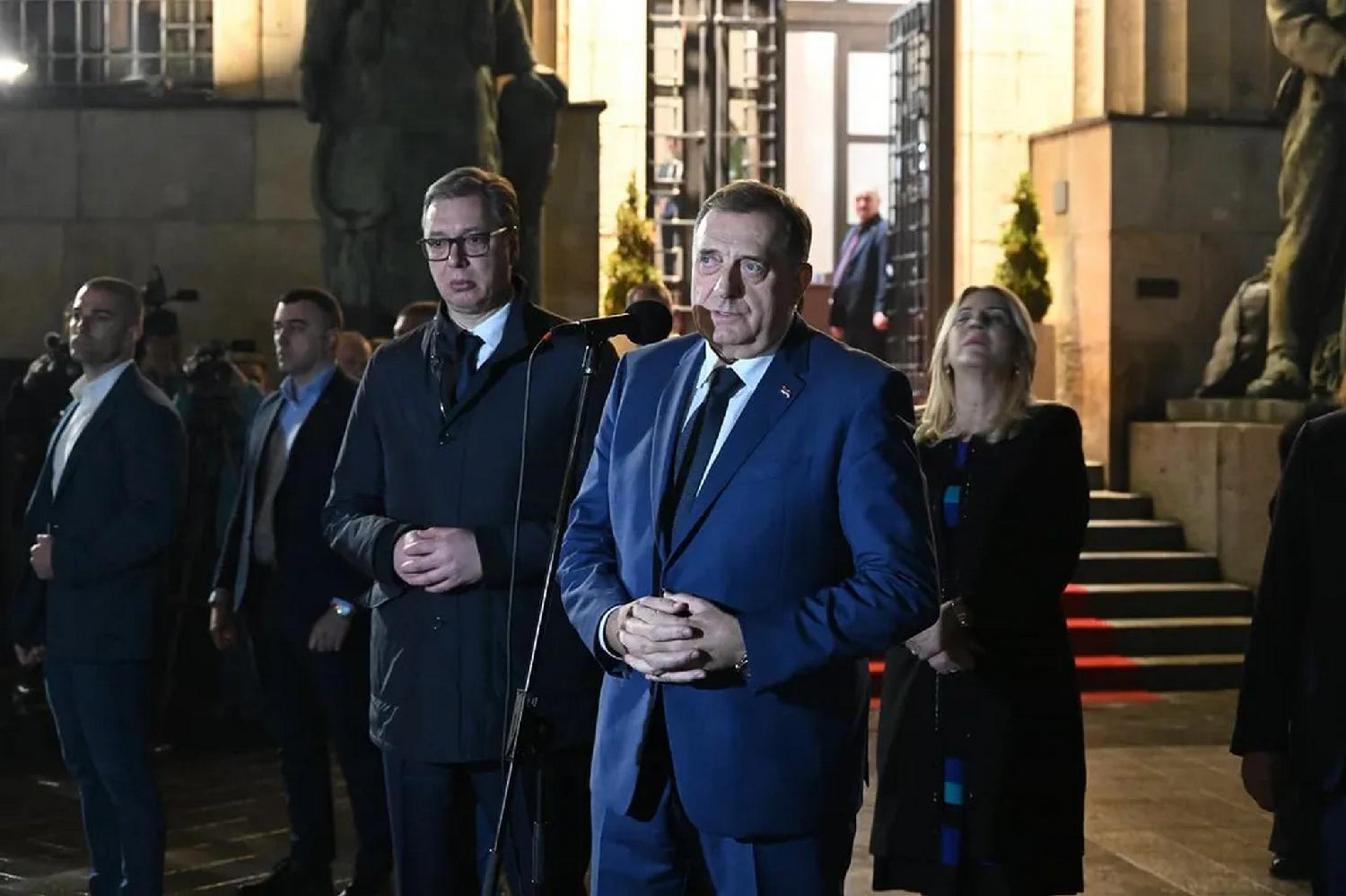 Vucic_Dodik_09_b