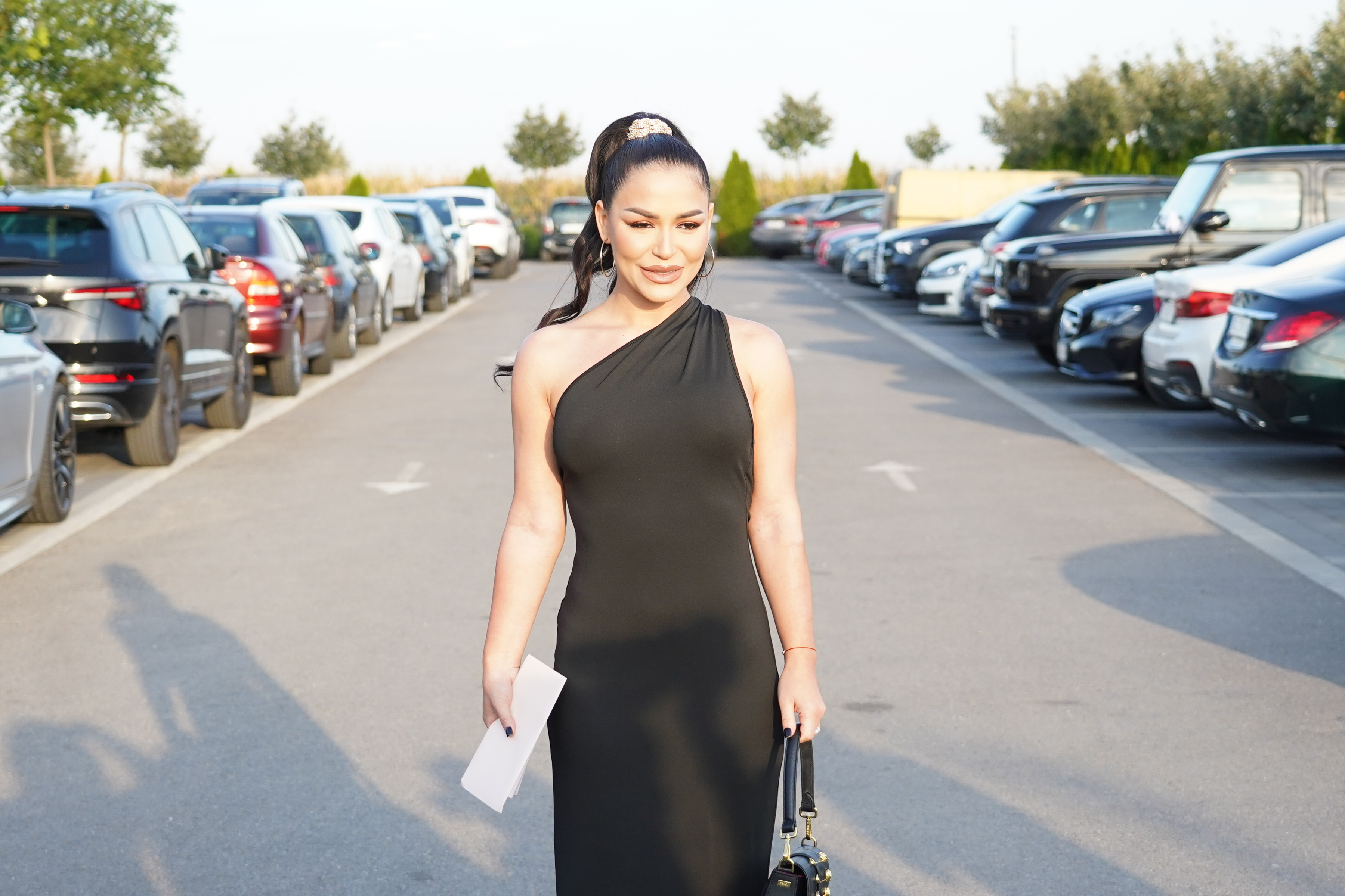 The wedding celebration of Darko Lazic and Katarina Stojanovic will be held at the Crystal restaurant in PecinciSvadbeno veselje Darka Lazica i Katarine Stojanovic bice odrzano u restoranu Kristal u Pecincima.