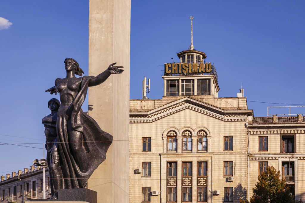 Hotel Chisinau and the liberation monument, Chisinau, Moldova, Europe,Image: 906235052, License: Royalty-free, Restrictions: , Model Release: no, Credit line: Kim Petersen / imageBROKER / Profimedia