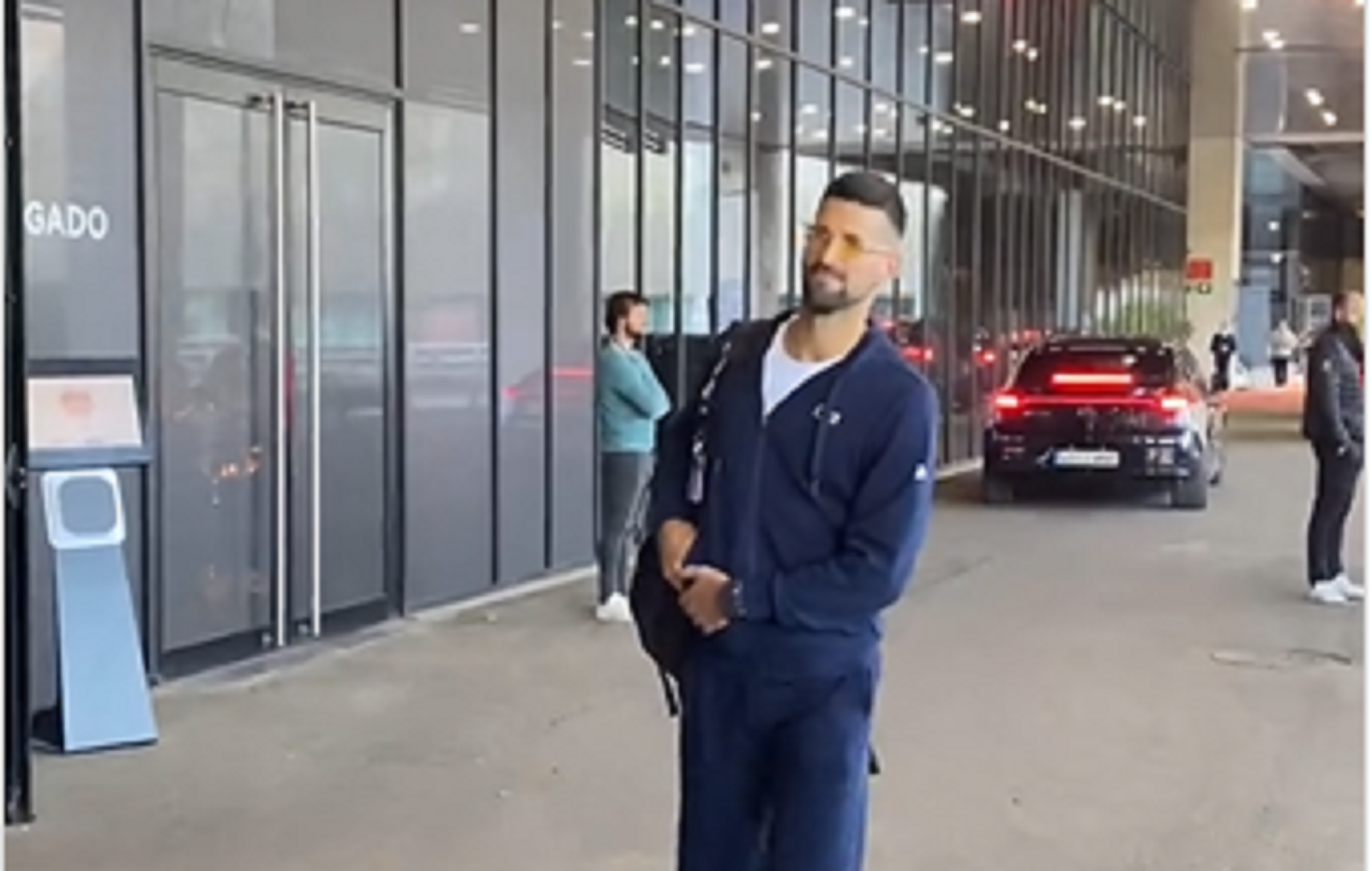 Novak Đoković kucanje jajima