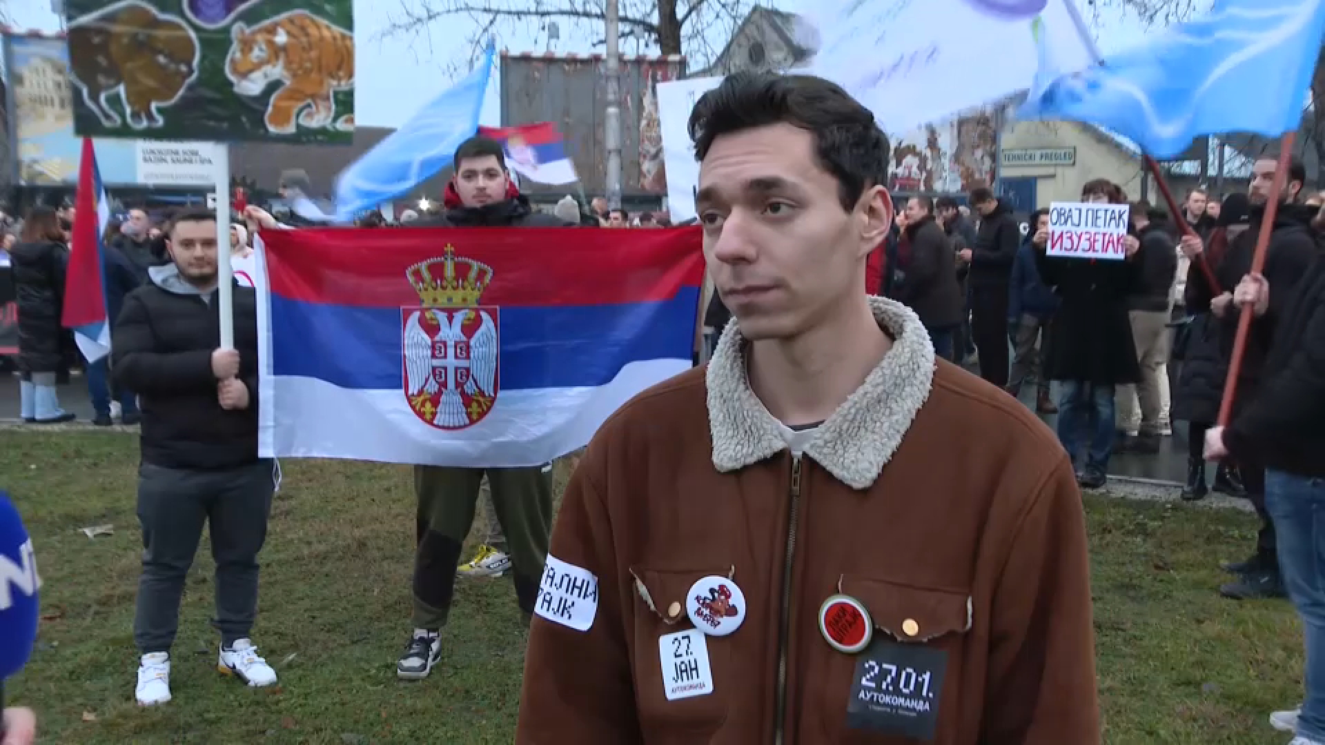 1737733433-live-10-1625-student