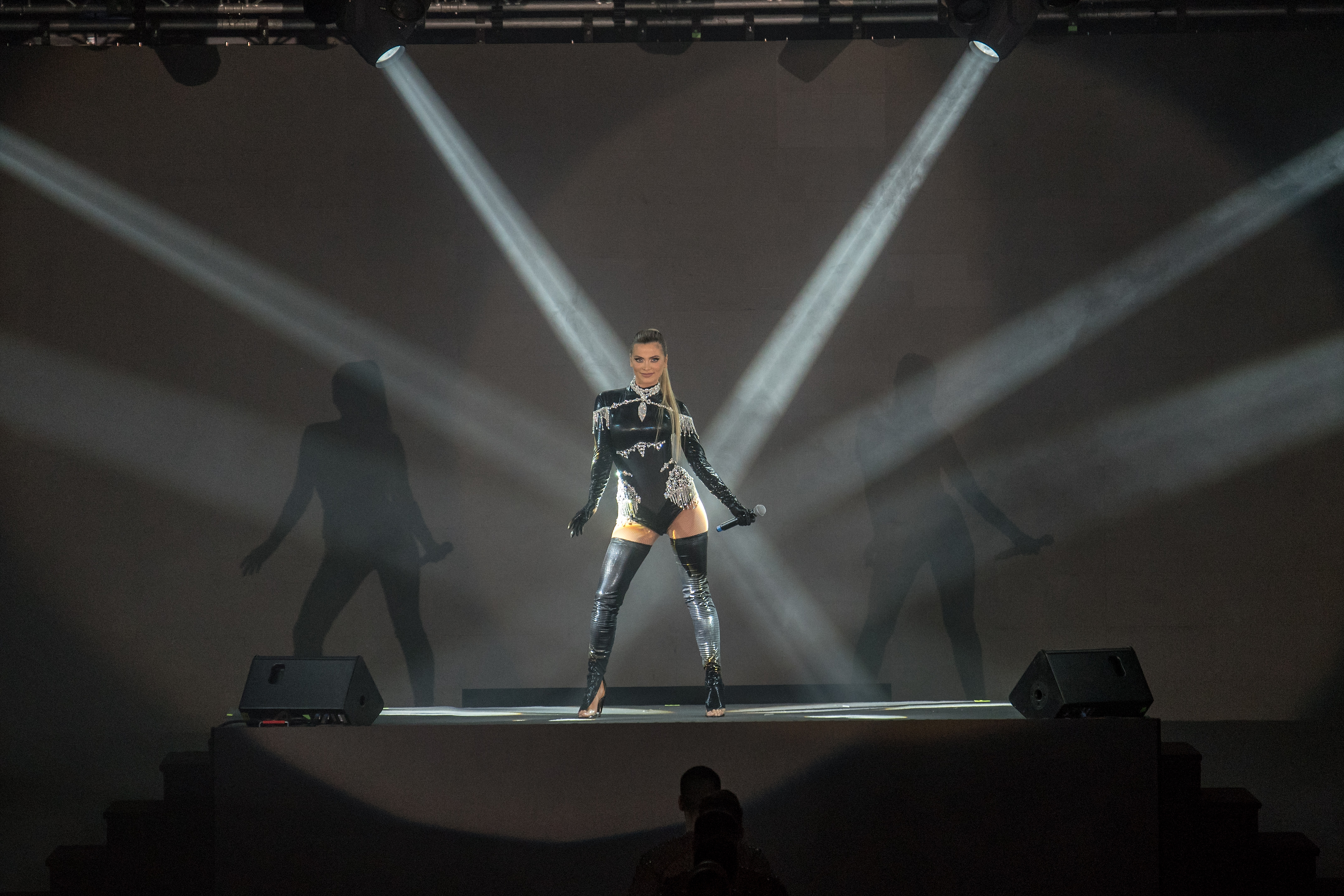 Concert of Milica Pavlovic held in sport hall Cair.Koncert Milice Pavlovic u sportskoj hali Cair.