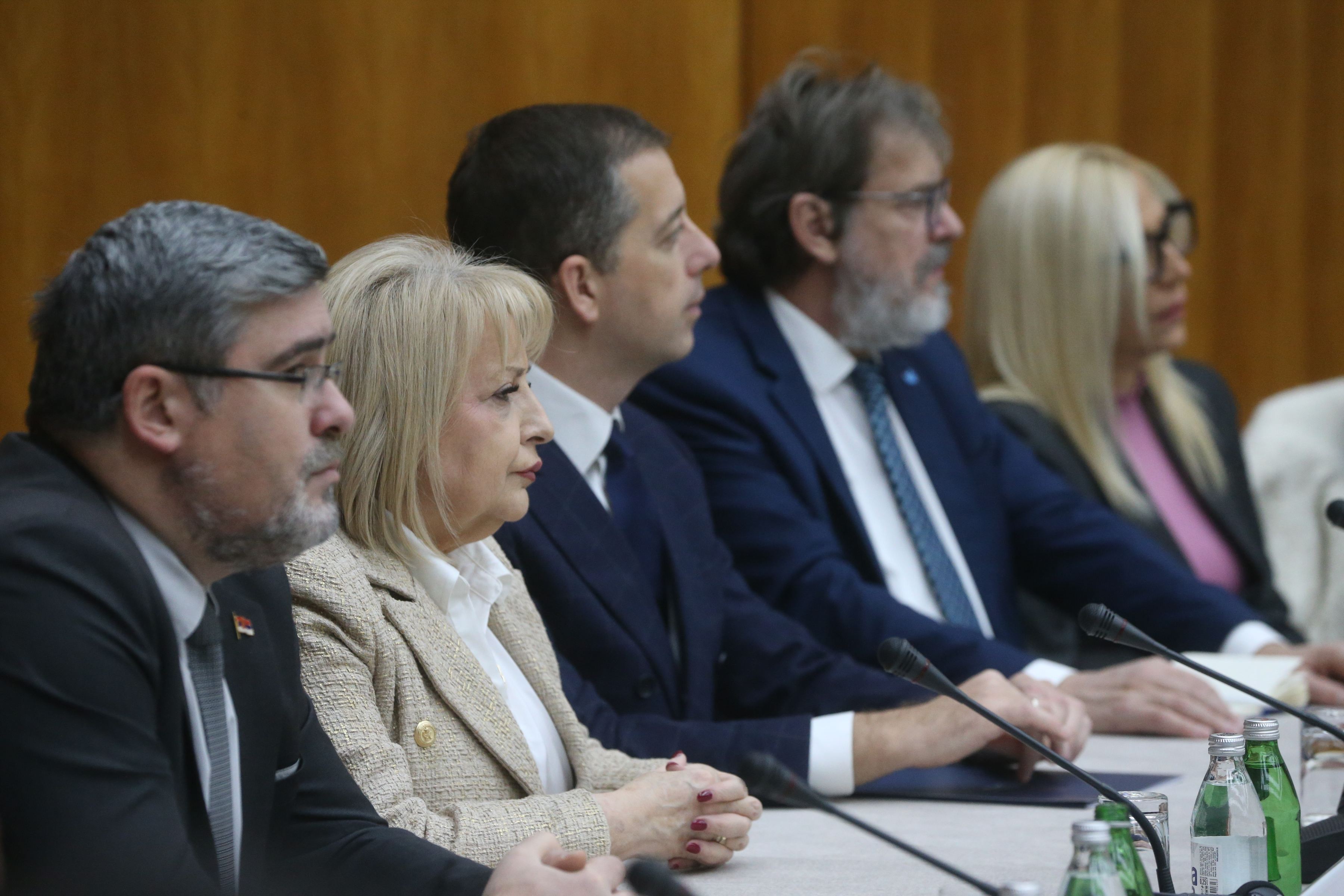 A session of the Government of the Republic of Serbia was held at the Palace of Serbia.Odrzana je sednica Vlade Republike Srbije u Palati Srbija