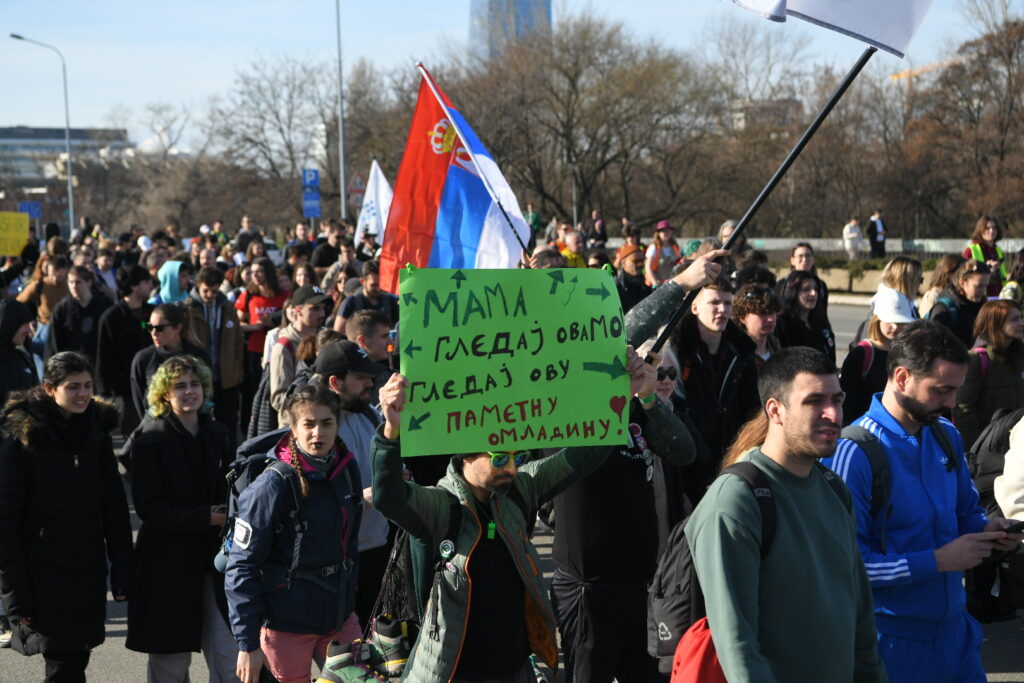 Beograd 30.01.2025. Studenti krenuli peške do Novog Sada, studentski protest, put u Novi Sad pred blokadu tri mosta u Novom Sadu, u subotu Foto: Amir Hamzagić/Nova.rs