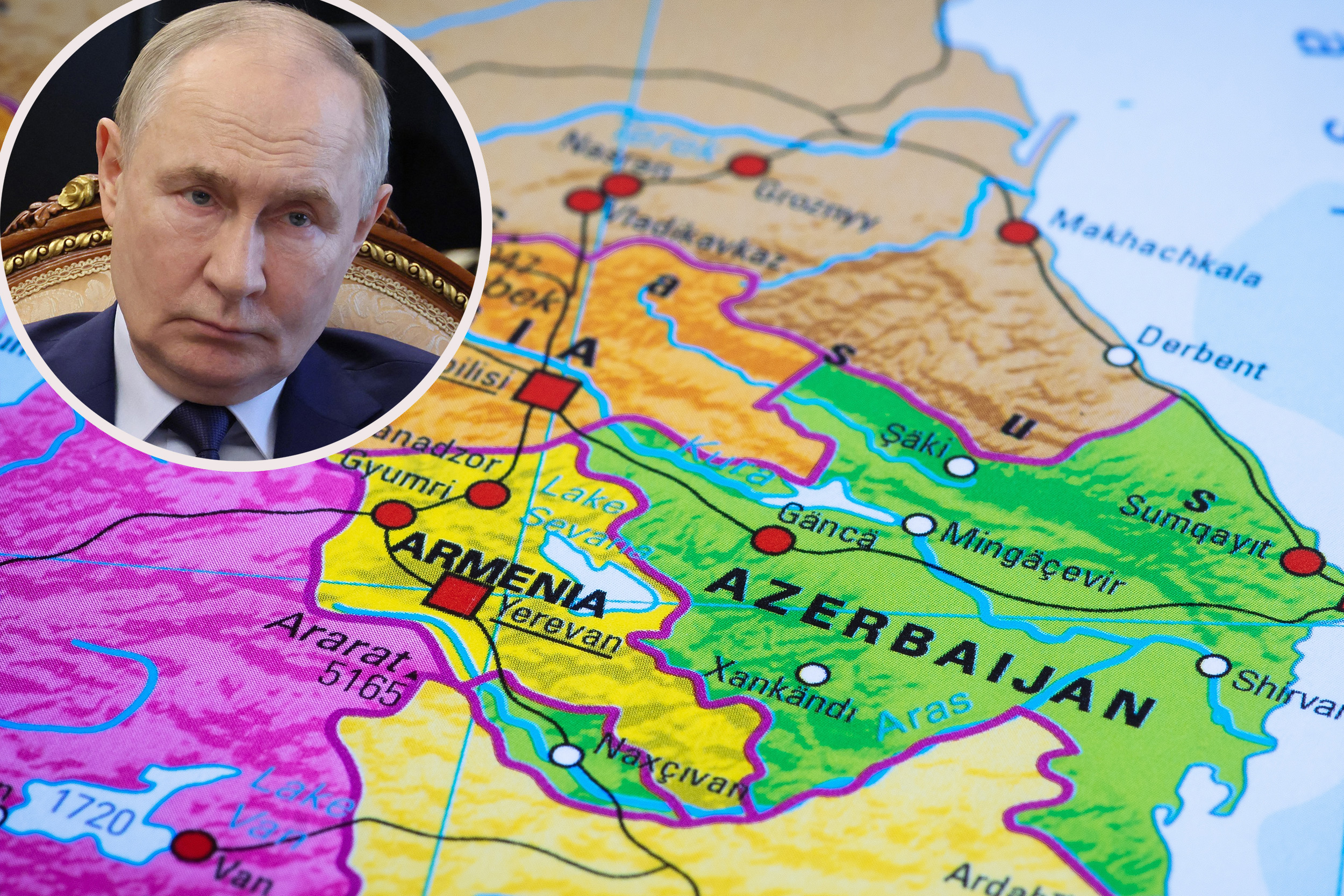 Putin i mapa Azerbejdžana i Jermenije   Baku, Azerbaijan - September 20 2023: Map or cartography of Armenia and Azerbaijan with capitals Baku and Yerevan, Republic of Artsakh and Nagorno-Karabakh, Georgia and Caspian Sea