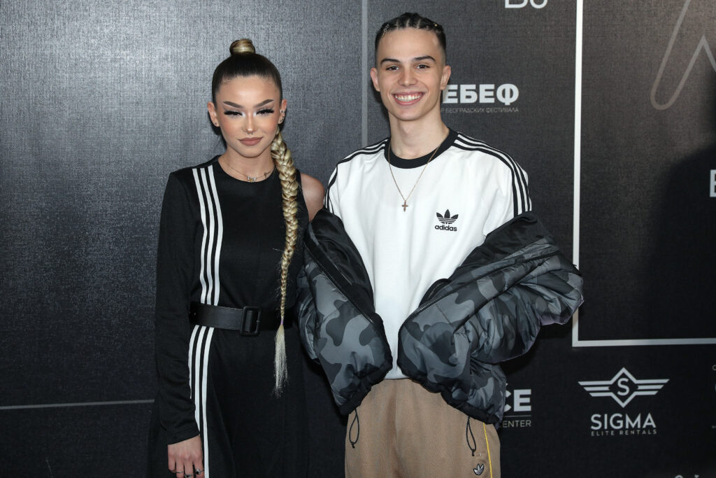 27, January, 2020, Belgrade - MAC awards 2020 held in Stark arena. Breskvica and Voyage. Photo: Antonio Ahel/ATAImages.
27, januar, 2020, Beograd - Dodela muzickih nagrada MAC 2020 odrzan u Stark areni. Foto: Antonio Ahel/ATAImages.