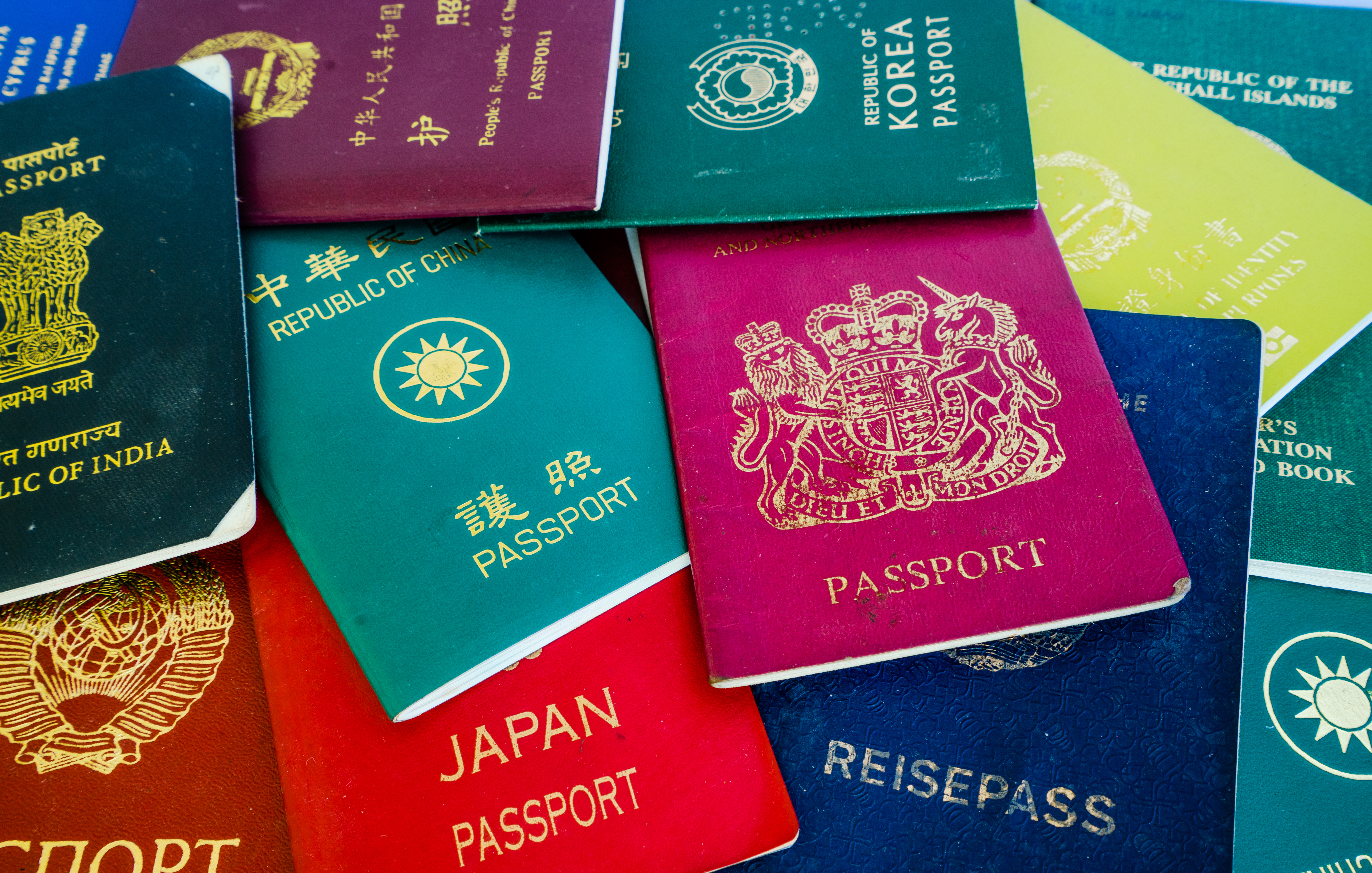 Different,Foreign,Passports,From,Many,Countries,&amp;,Regions,From,The