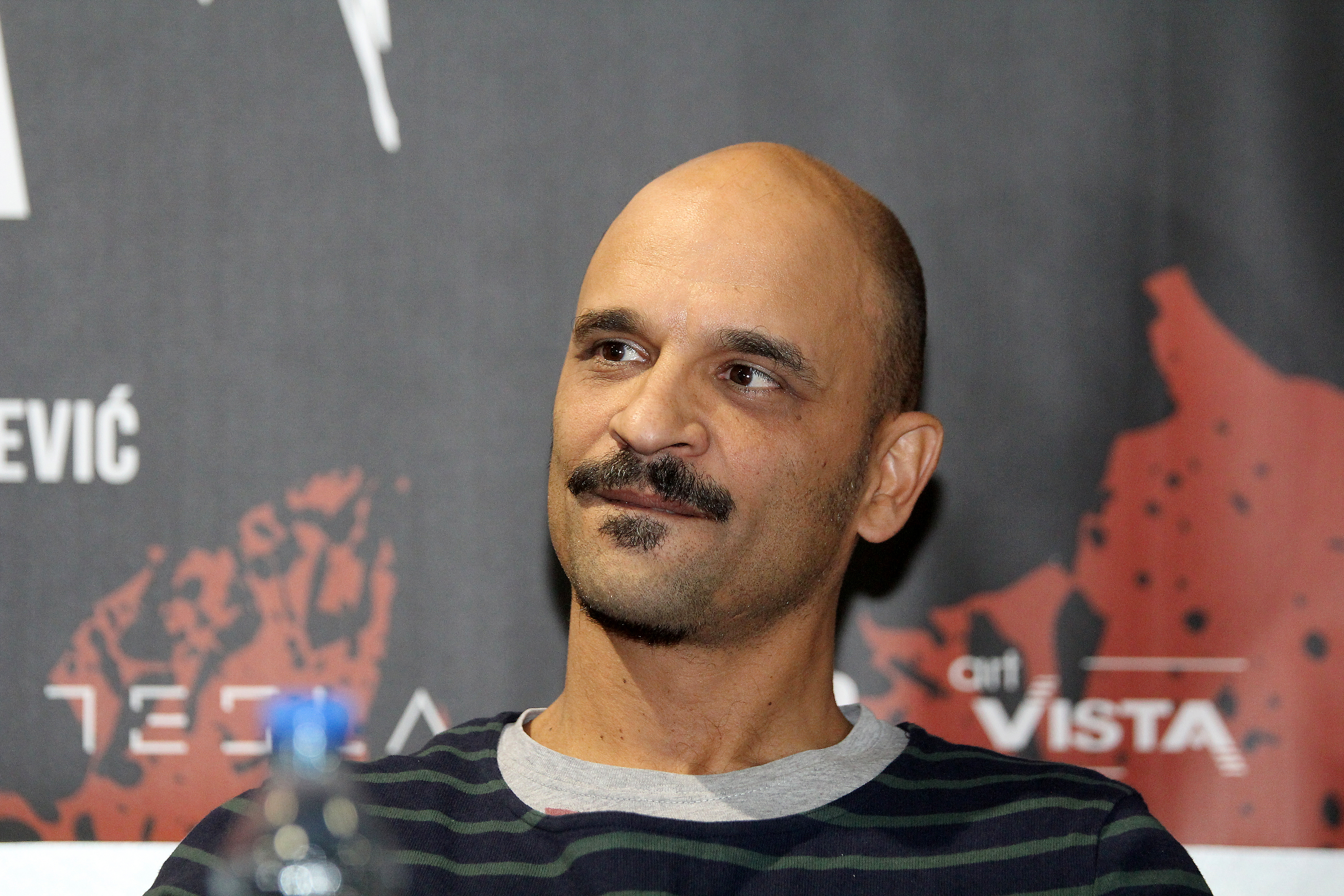 Press conference on the occasion of the premiere of "The Damned Dog", screenwriter, director and producer Dragan Pesikan.Konferencija za novinare povodom premijere filma "Prokleti pas", scenariste, reditelja i producenta Dragana Pesikana.