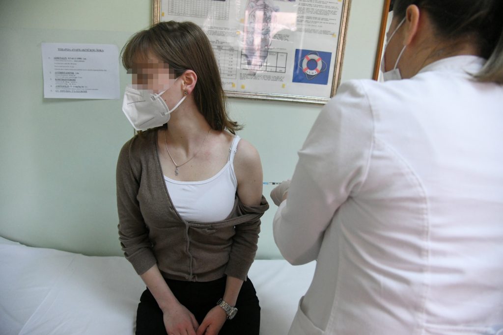 Beograd 25.03.2021. Studentska poliklinka, Zavod za zadravstvenu zaštitu studenata, vakcinacija studenata Foto: Nemanja Jovanović/Nova.rs