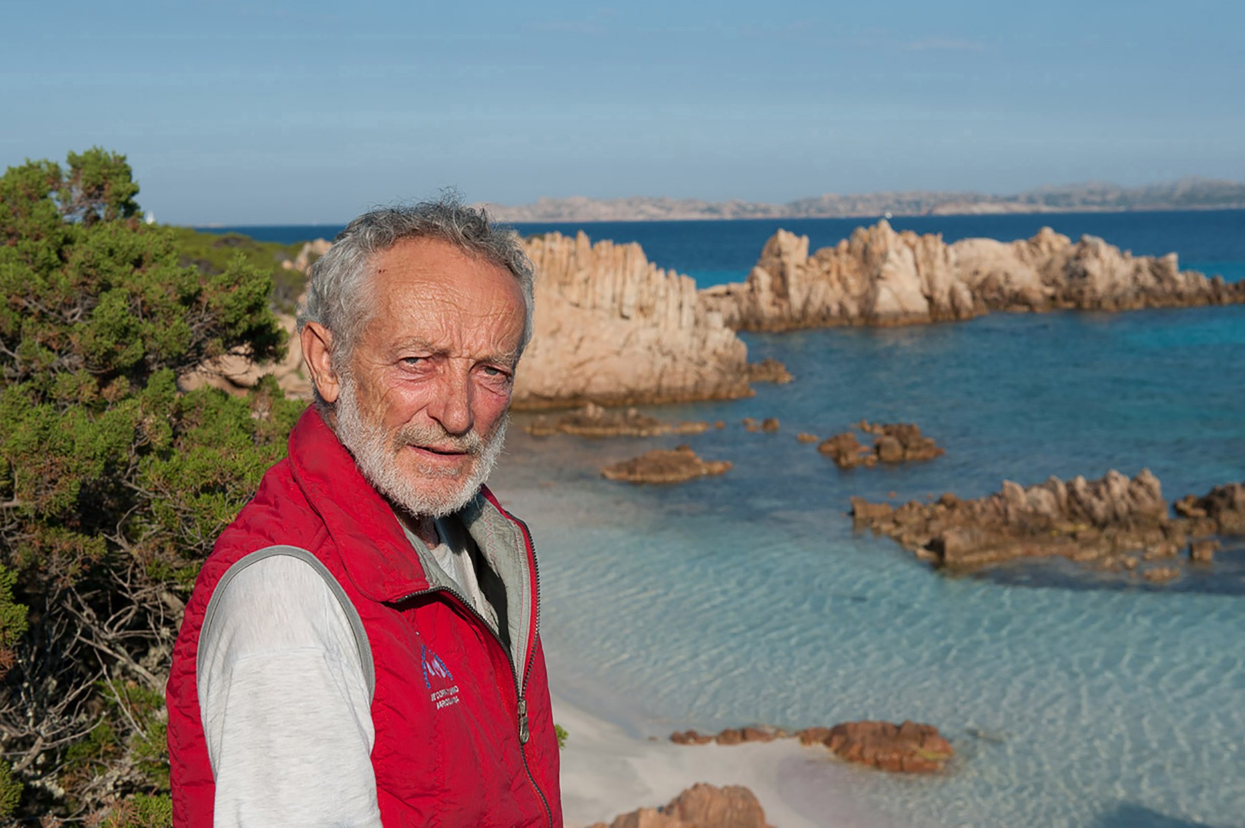 Italy, Budelli island: Mauro Morandi (82) is to leave the island where he has lived alone for more than 30 years after pressure from local authorities. Morandi  is known as the modern Robinson Crusoe