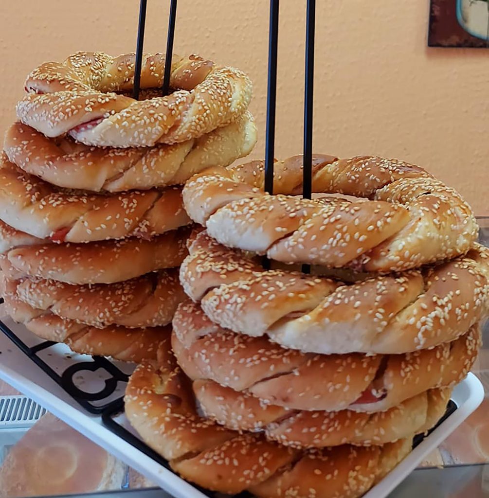 Kragujevac, pekar,  Pekar iz KG na Fejsbuku pohvalio decu, prosledila Aleksandra Petrovicc