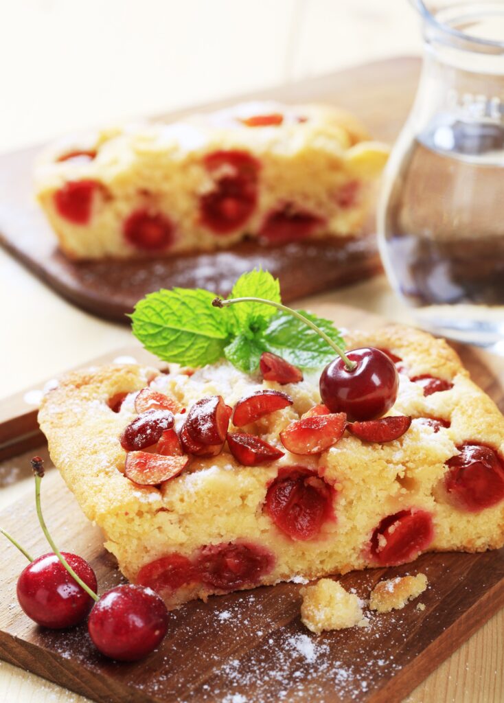 Slice of freshly baked cherry sponge cake,Image: 90026285, License: Rights-managed, Restrictions: , Model Release: no, Credit line: Afis / Digifoodstock / Profimedia