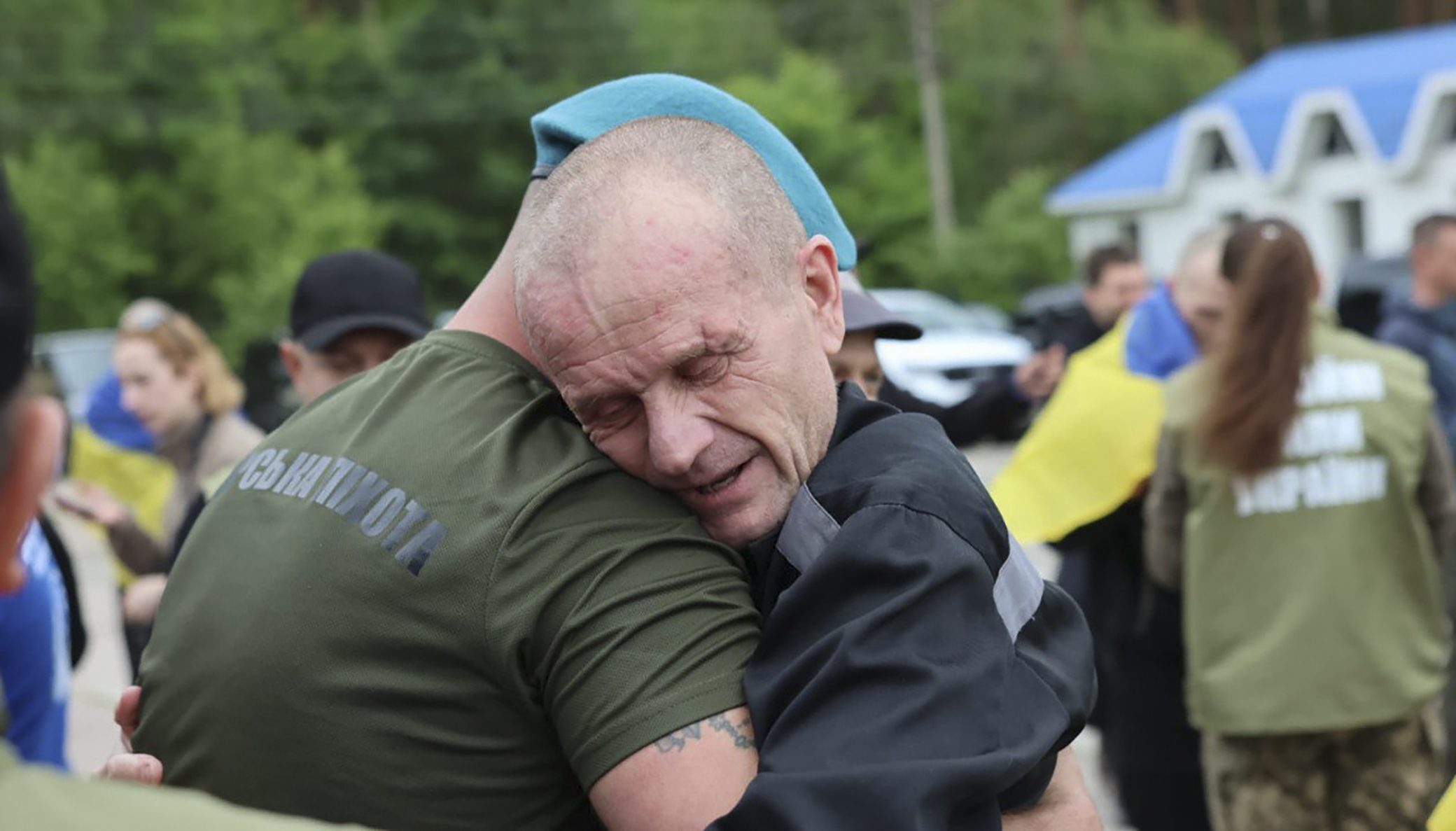 Russia and Ukraine exchange prisoners of war