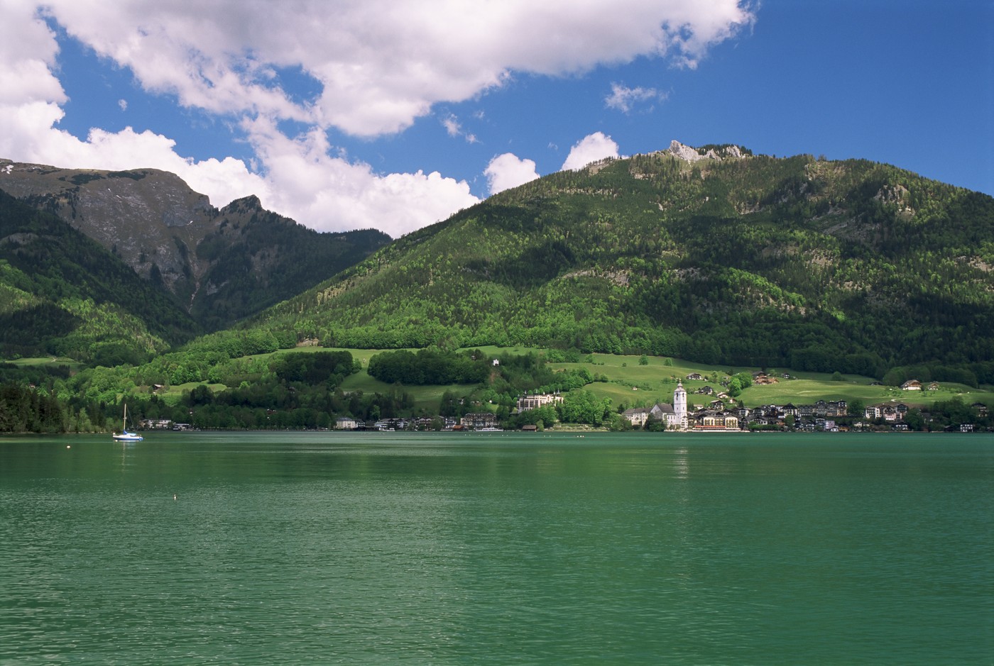 Lake Wolfgangsee, St. Wolfgang, Salzkammergut, Austria, Europe,Image: 39866031, License: Royalty-free, Restrictions: , Model Release: no, Credit line: Gavin Hellier / robertharding / Profimedia