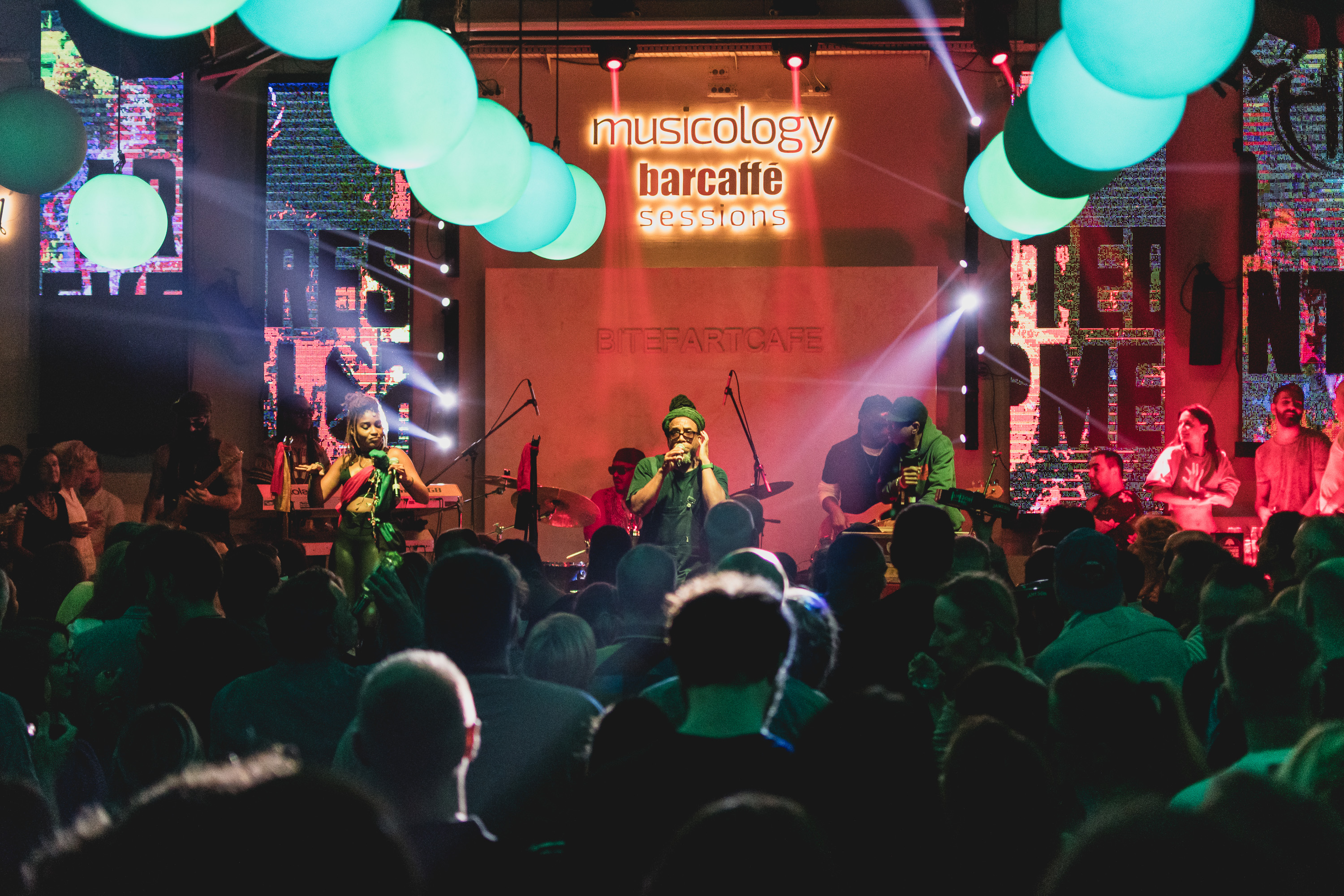 Arested Development - 1.9.2022-18