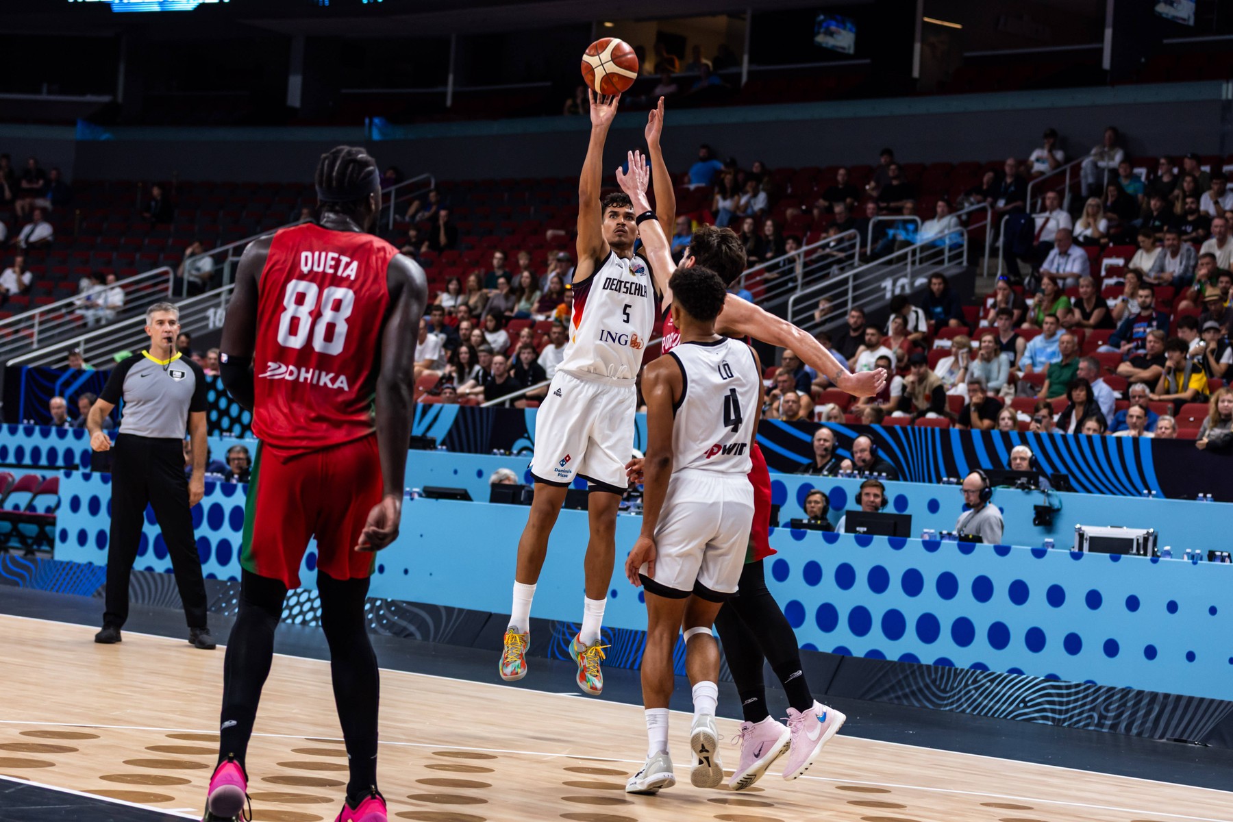 FIN, Eurobasket 205, Basketball Europameisterschaft, Achtelfinal, Deutschland-Portugal