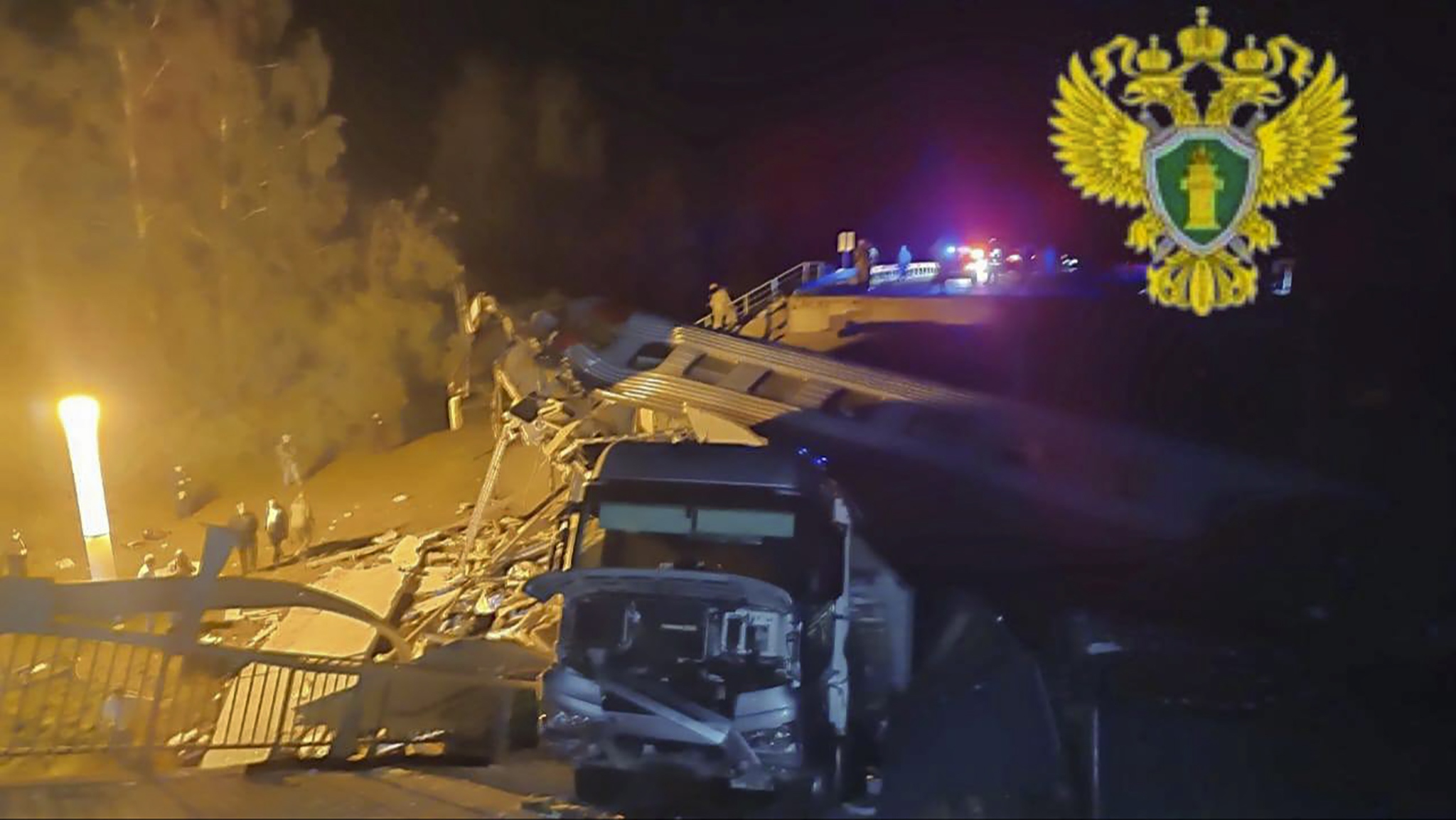 At least 7 people dead after bridge collapses on passenger train in Vygonichsky district