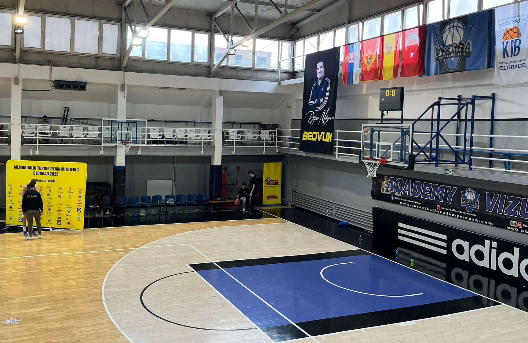 WhatsApp Image 2025-10-12 at 19.03.19