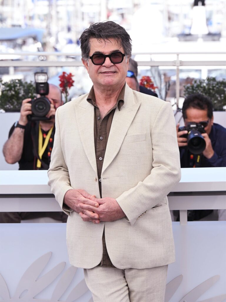 1747908808-profimedia-1001623315-768x1024.jpg