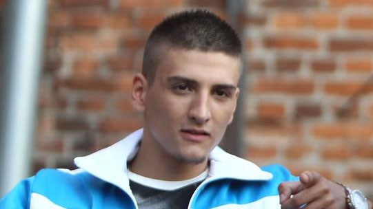 Pripadnik kriminalne skupine je prije 15 godina sudjelovao na Dori, a snimio je i duet s Frankom Baleti?