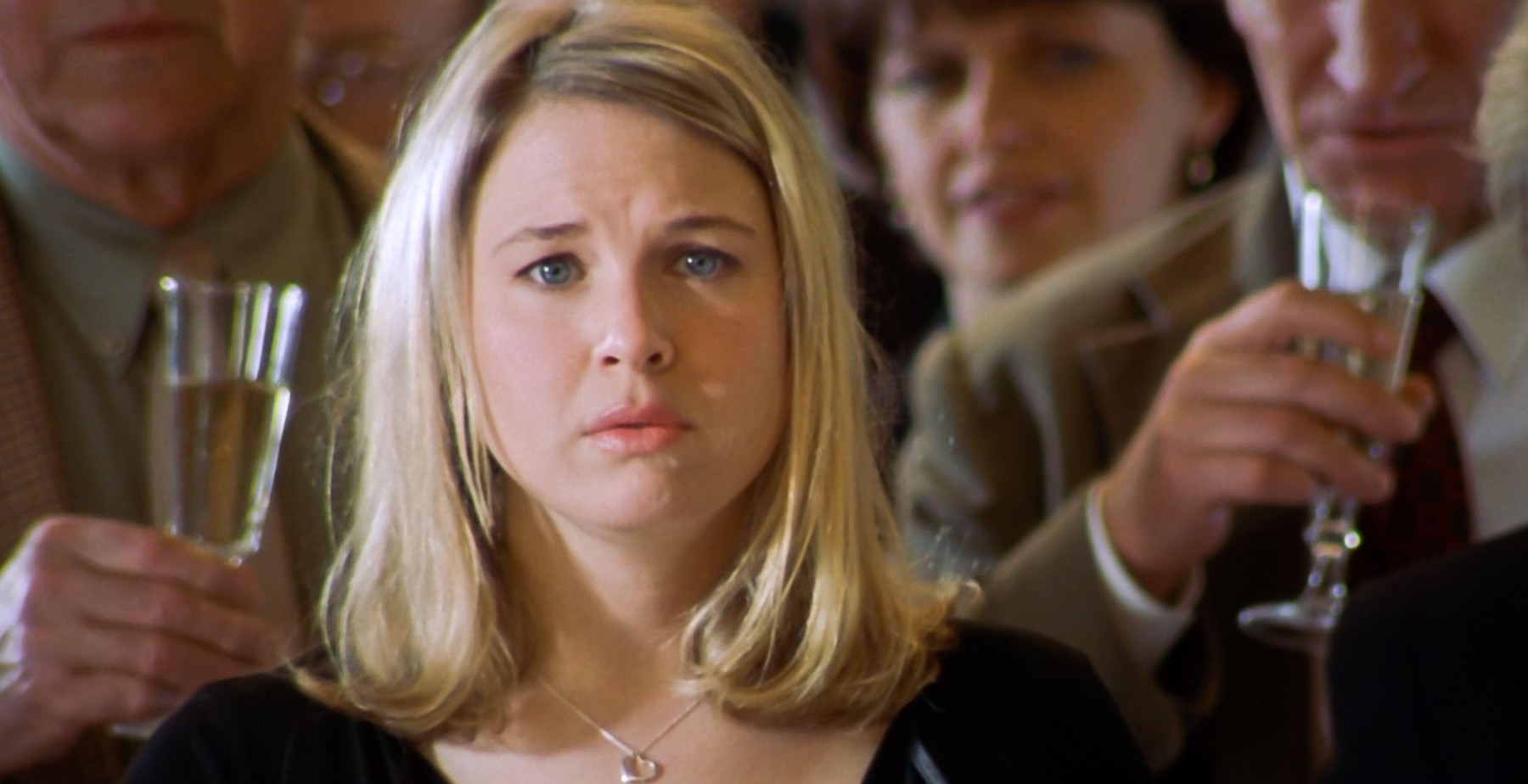 UK. Renee Zellweger in a scene from ©Miramax film: Bridget Jones's Diary (2001).Plot: Bridget Jones is determined to improve herself while she looks for love in a year in which she keeps a personal diary. Ref:  LMK110-J6973-131120Supplied by LMKMEDIA.