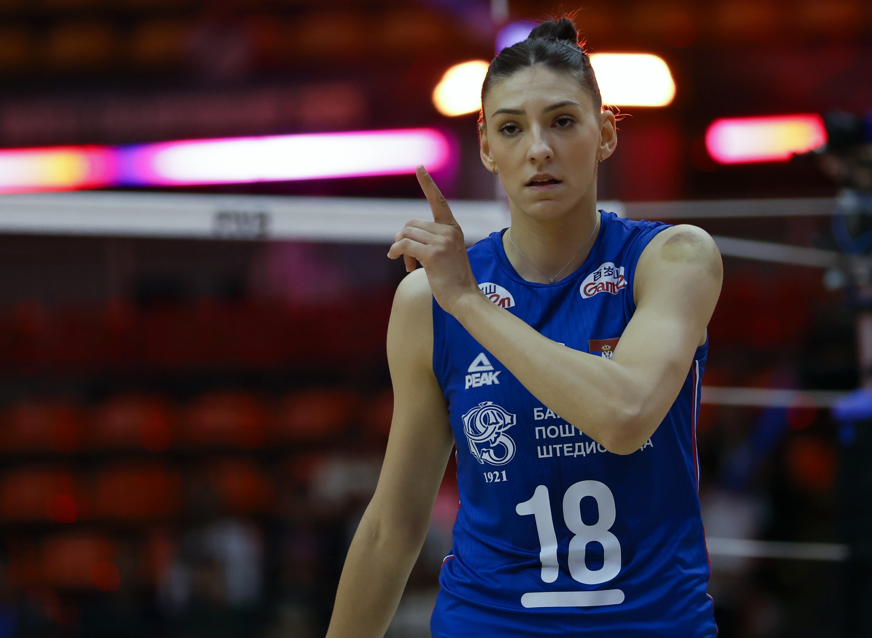 epa12321769 Serbia's Tijana Boskovic gestures during the FIVB Women's Volleyball World Championship 2025 Pool H - preliminary phase match between Serbia and Cameroon in Bangkok, Thailand, 25 August 2025.  EPA/RUNGROJ YONGRIT