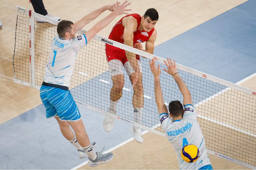 Ljubljana, 20.07.2026. - Odbojkasi Srbije i Slovenije u akciji tokom utakmice treceg kola trece sedmice Lige nacija, danas u Ljubljani. (BETAPHOTO/FIVB/VNL)