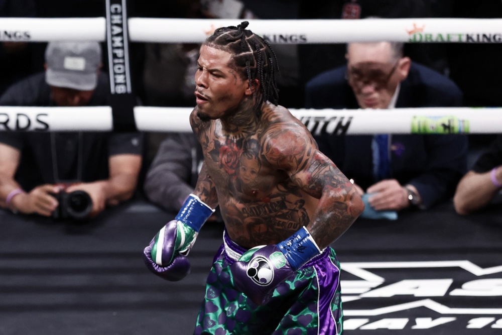 epa10587118 Gervonta Davis of the US reacts after knocking out Ryan Garcia of the US during their Lightweights 12 rounds fight at the T-Mobile Arena in Las Vegas, Nevada, USA, 22 April 2023.  EPA/ETIENNE LAURENT