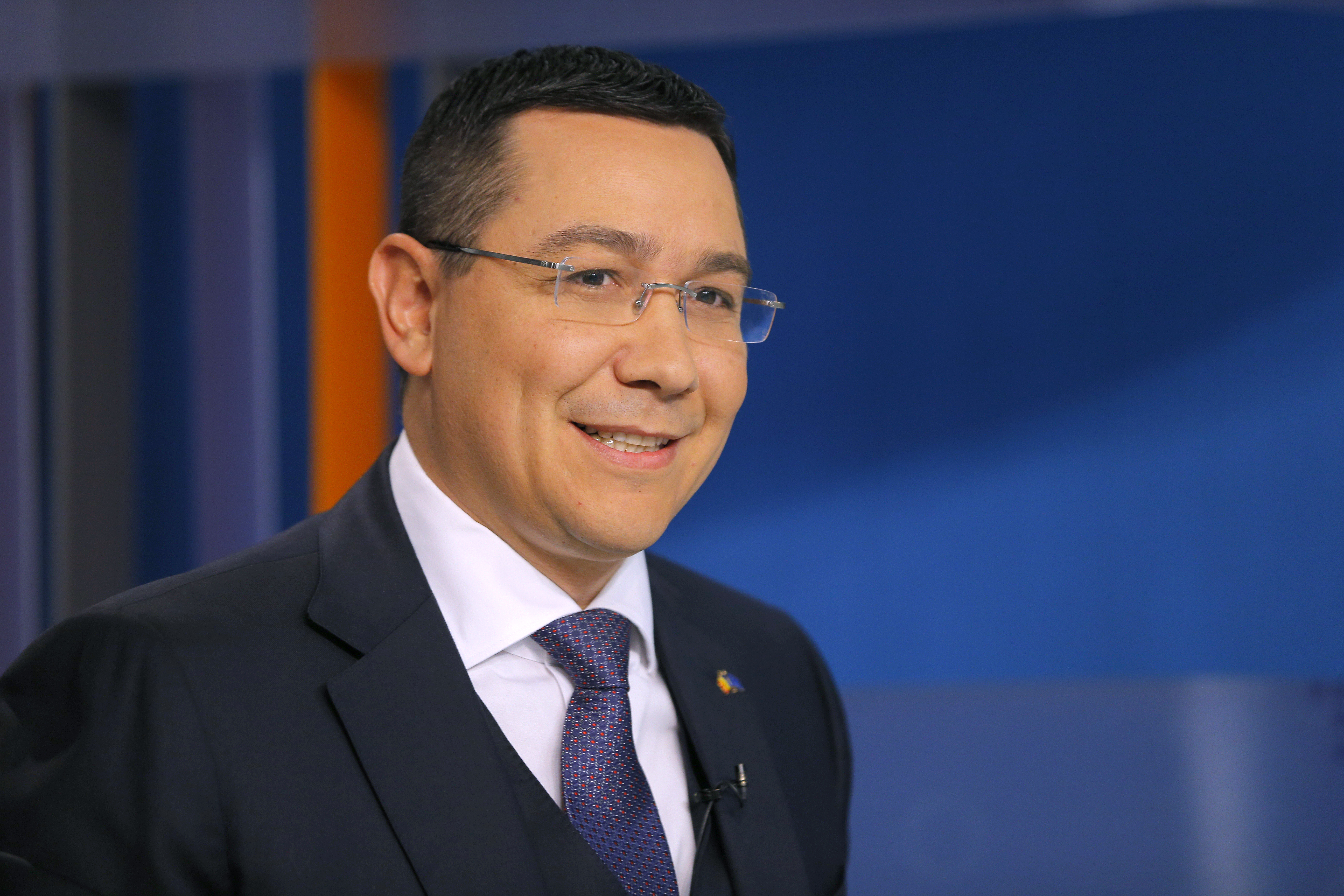 Romanian presidential candidates attend a TV debate prior to run-off