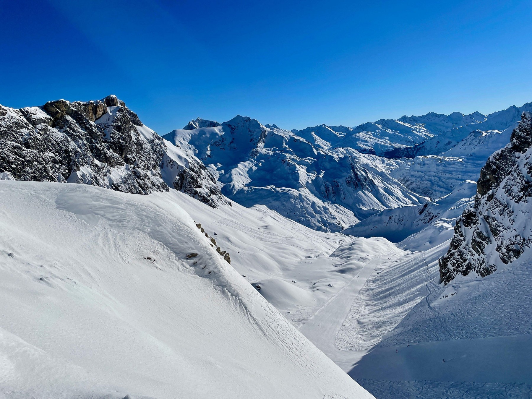 Panoramic view of pistes, ski slopes and mountains of noble skiing resort Lech Zuers, part of the Arlberg ski area. Vorarlberg, Austria. High quality